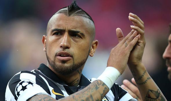 Arturo Vidal Juventus have ALREADY sold Man Utd and Arsenal target