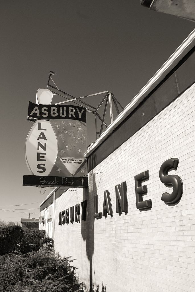 Asbury Lanes