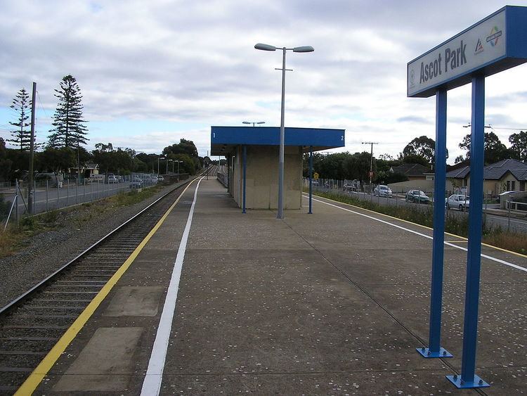 Ascot Park railway station