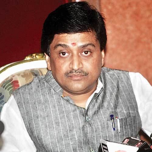 Ashok Chavan Delhi High Court sets aside Election Commission39s order