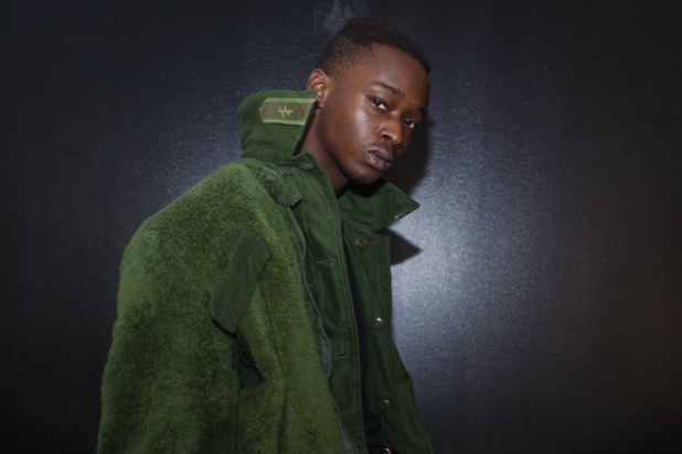 Ashton Sanders Moonlight39 Breakout Star Ashton Sanders Still Hasn39t Met Brad Pitt