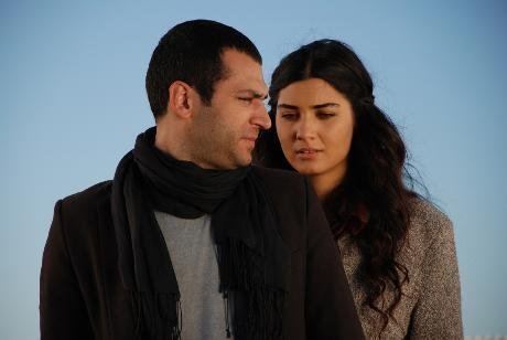 Asi (TV series) Photo from the turkish drama series Asi on mbc4 19 1 picture