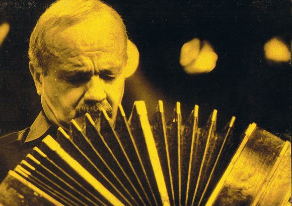 Astor Piazzolla Astor Piazzolla Composer Biography Facts and Music
