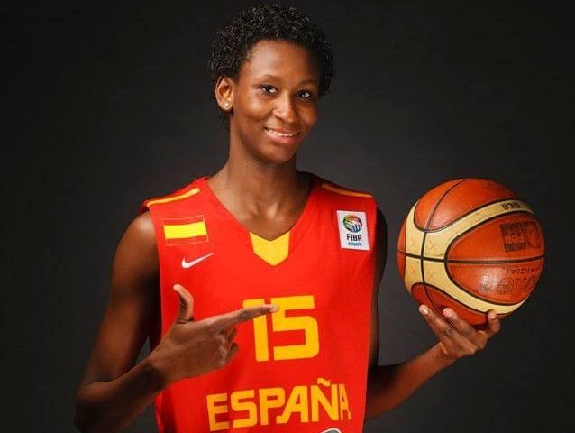 Astou Ndour FIBA Europe Astou Ndour lue meilleure jeune joueuse de