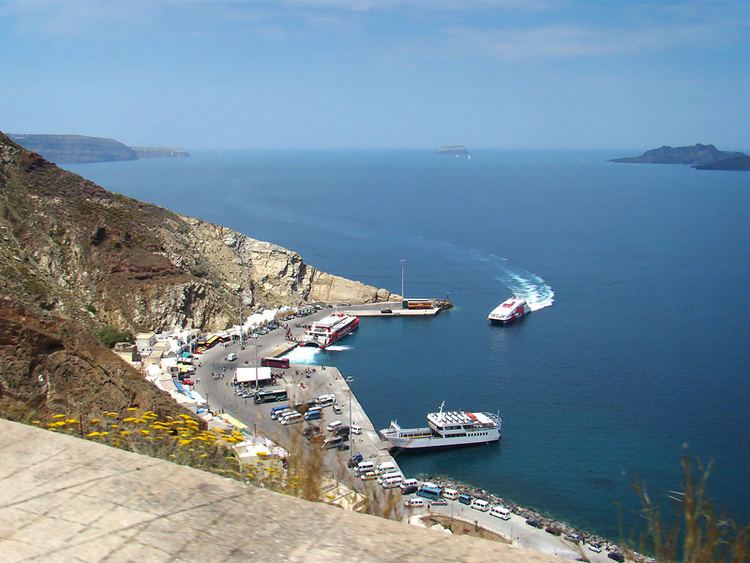 Athinios (Santorini) httpsuploadwikimediaorgwikipediacommons33