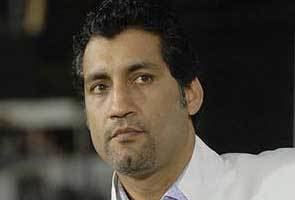 cricketer Atul Wassan beaten up for overtaking