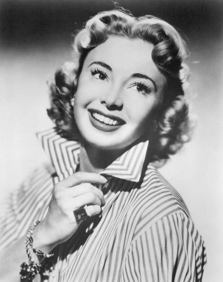 Audrey Meadows httpsuploadwikimediaorgwikipediacommons22