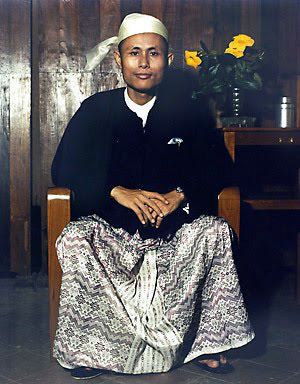 Aung San Aung San Wikipedia