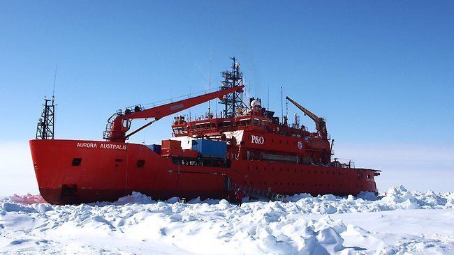 Aurora Australis (icebreaker) Antarctic research vessel the Aurora Australis trapped in the ice