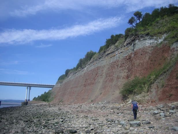 Aust Cliff OUTCROP RIGS of the Month June Aust Cliff