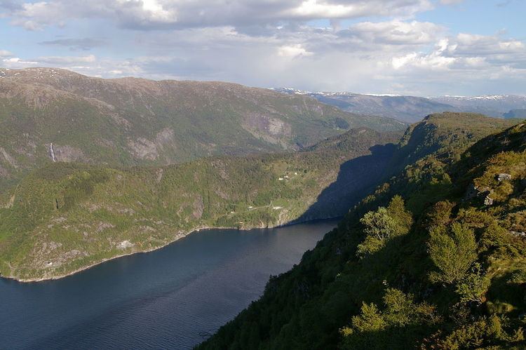 Austfjorden (Hordaland) httpsuploadwikimediaorgwikipediacommonsthu
