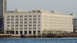 Austin, Nichols and Company Warehouse uploadwikimediaorgwikipediacommonsthumb447