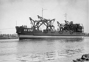 Australian Army ship Crusader (AV 2767) httpsuploadwikimediaorgwikipediacommonsthu