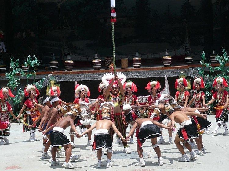 Taiwanese aborigines.JPG