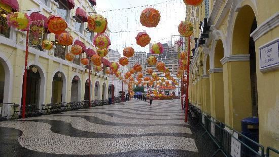 Avenida de Almeida Ribeiro httpsmediacdntripadvisorcommediaphotos02