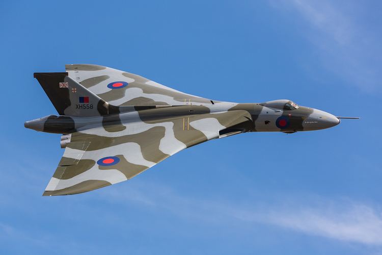 Avro Vulcan XH558 7jpg