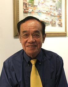 Aw Tee Hong httpsuploadwikimediaorgwikipediaenthumb4