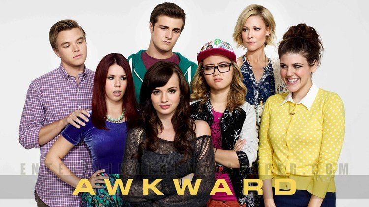 Awkward (TV series) Awkward TV Show Review Season 01 The Ideal Perspective
