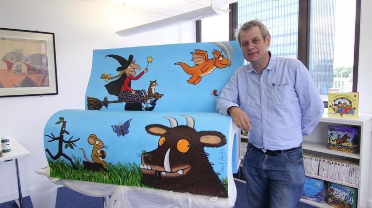 Axel Scheffler Gruffalo BookBench comes to life Books about Town