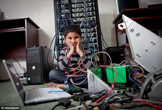 Ayan Qureshi Ayan Qureshi becomes world39s youngest qualified computer