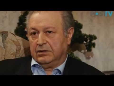 Ayaz Mutallibov Ayaz Mtllibov Azrbaycann 1ci prezidenti msahib 4 hiss