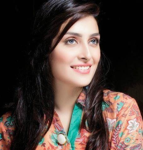 Ayeza Khan Best 25 Ayeza khan ideas on Pinterest Pakistani dresses Iram