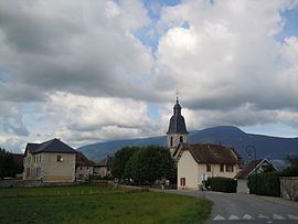 Ayn, Savoie httpsuploadwikimediaorgwikipediacommonsthu