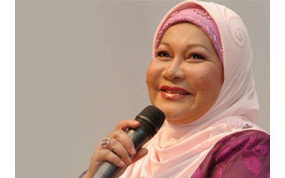Azean Irdawaty Remains of actress buried at Bukit Kiara Muslim cemetery