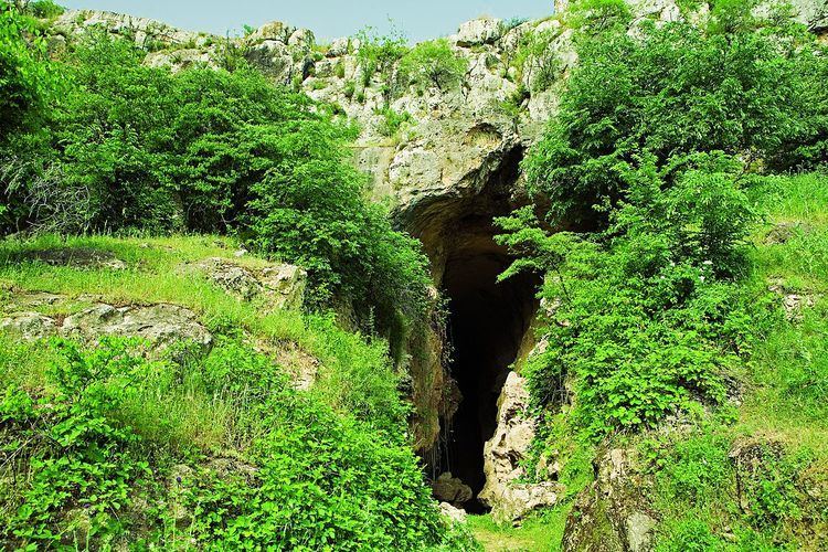 Azokh Cave