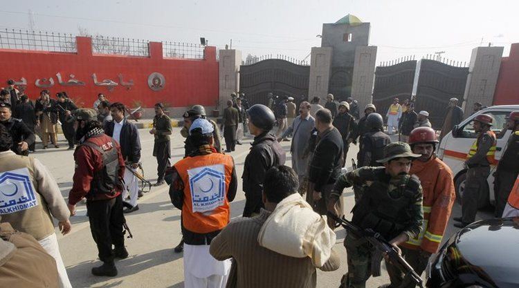 Bacha Khan University attack Pakistan attack 25 killed as Taliban militants storm Bacha Khan
