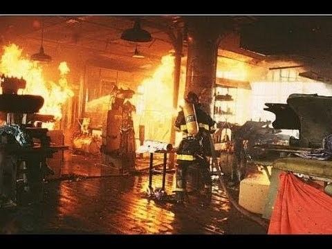 Backdraft (attraction) Backdraft quotFIRE SHOWquot Movie Full POV at Universal Studios Hollywood