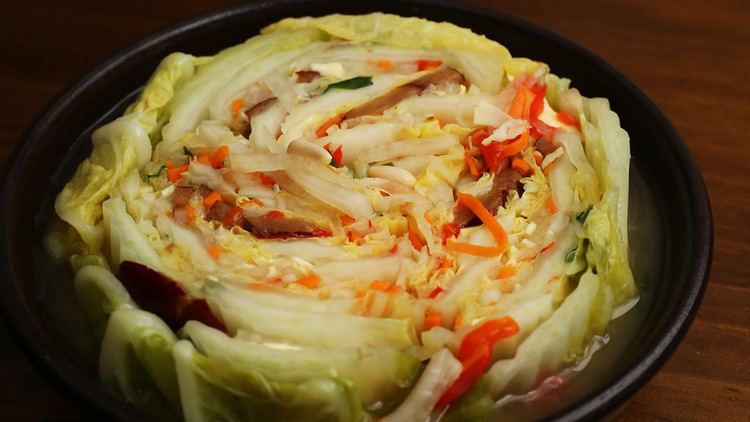 Baek-kimchi White Kimchi Baekkimchi recipe Maangchicom
