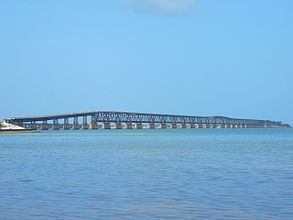 Bahia Honda Rail Bridge httpsuploadwikimediaorgwikipediacommonsthu