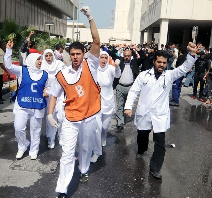 Bahrain health worker trials