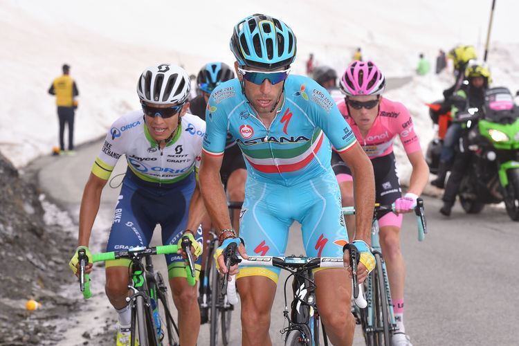 Bahrain–Merida Pro Cycling Team Vincenzo Nibali off to Bahrain Merida Pro Cycling Team Cycling