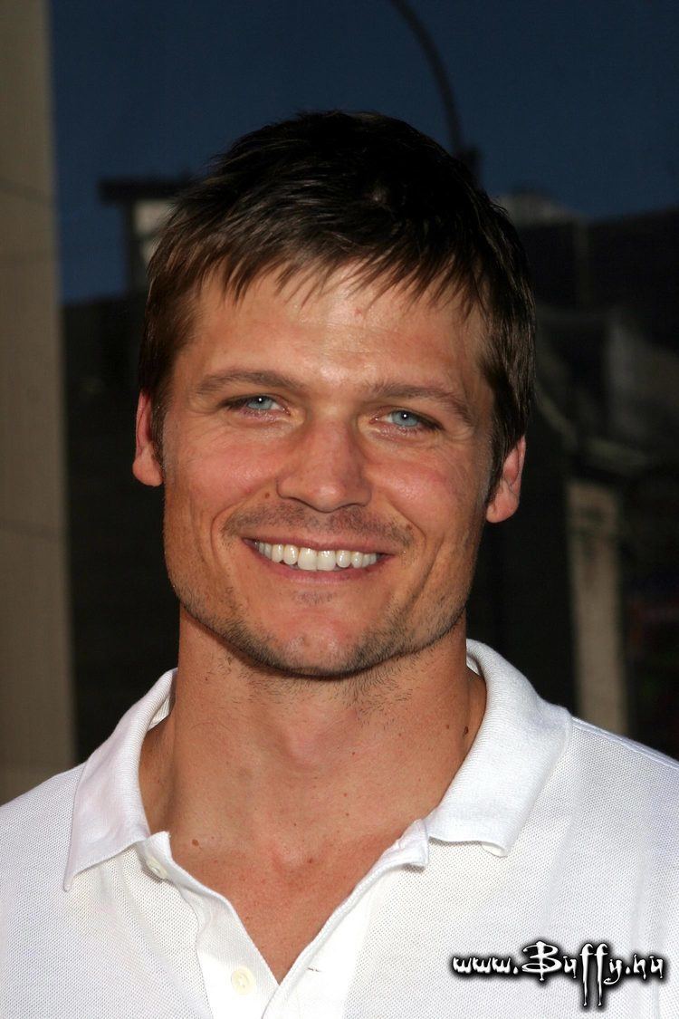 Bailey Chase Bailey Chase 18th Annual Broadway CaresEquity Fights