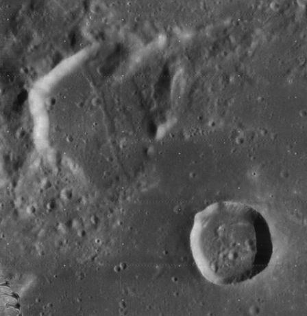 Baily (crater)