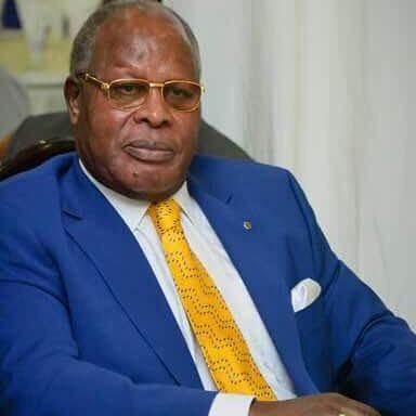 Bakili Muluzi Malawi expresident Muluzi offers to mediate to end Mozambique