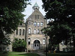 Baldwin-Wallace College South Campus Historic District httpsuploadwikimediaorgwikipediacommonsthu