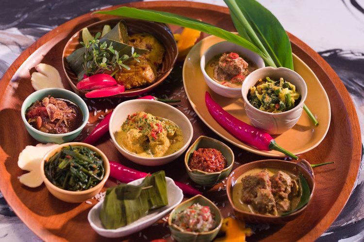 Balinese cuisine httpsindonesiatripcanvascobaliwpcontentup