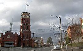 Ballarat East, Victoria httpsuploadwikimediaorgwikipediacommonsthu