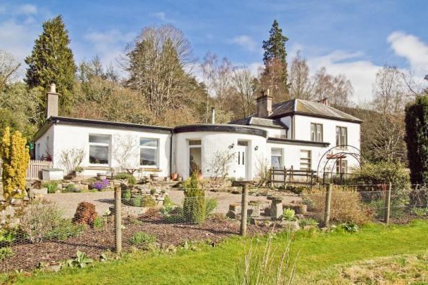 Ballechin House 5 bedroom detached house for sale in Strathtay Pitlochry