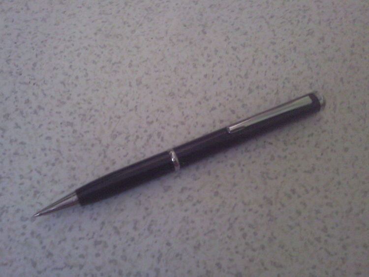 Ballpoint pen knife