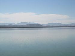 Balmorhea Lake httpsuploadwikimediaorgwikipediacommonsthu
