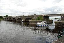Banagher bridge httpsuploadwikimediaorgwikipediacommonsthu