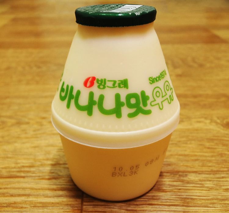 Banana Flavored Milk httpsuploadwikimediaorgwikipediacommonsee