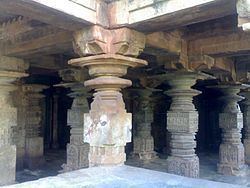 Banashankari Temple, Amargol httpsuploadwikimediaorgwikipediacommonsthu
