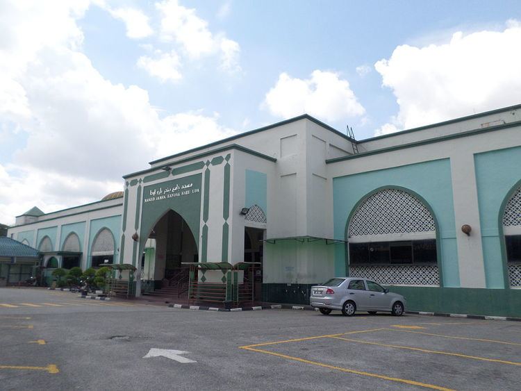 Bandar Baru UDA Jamek Mosque