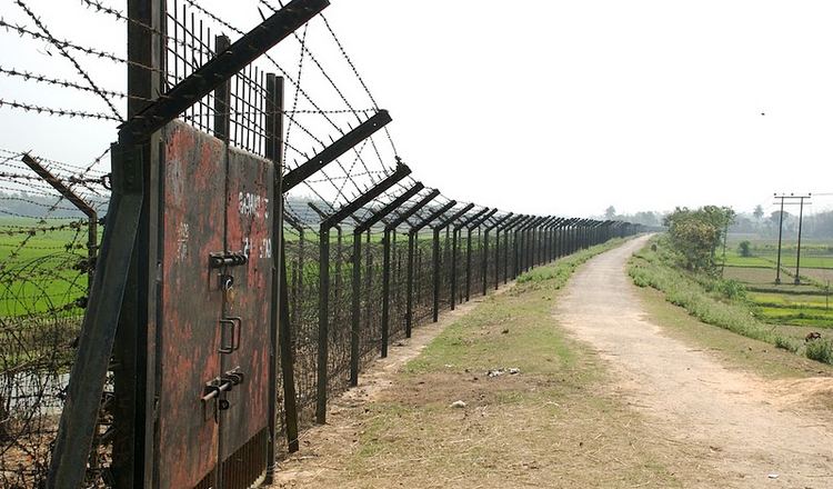 Bangladesh–India border Bangladesh to erect barbed wire fence on border with India Click