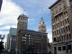 Bank of America Building (Oakland) httpsuploadwikimediaorgwikipediacommonsthu